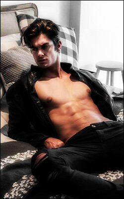Grayson-10.jpeg