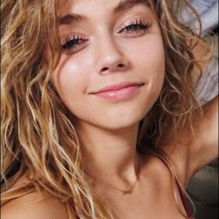 Gwen-02