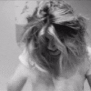 GwenGif-07